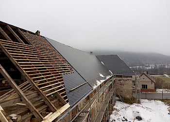 Strecha kaštieľa počas rekonštrukcie